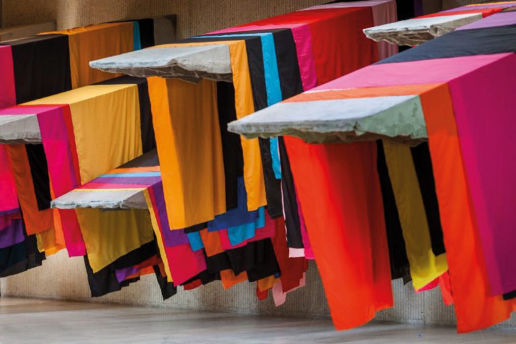 Phyllida Barlow im Haus der Kunst München Online